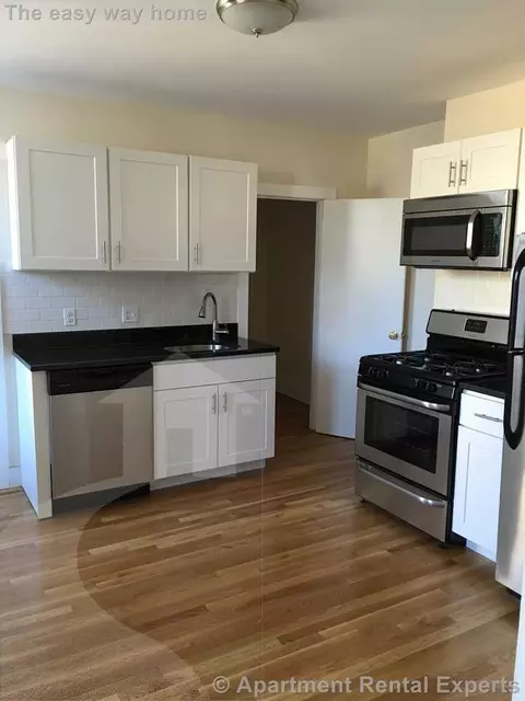 45 Florence St #3, Somerville, MA 02145