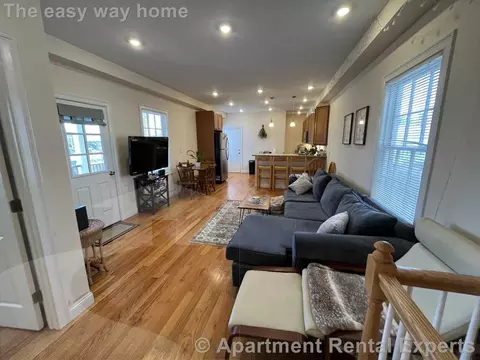 14 Flint St #1, Somerville, MA 02145