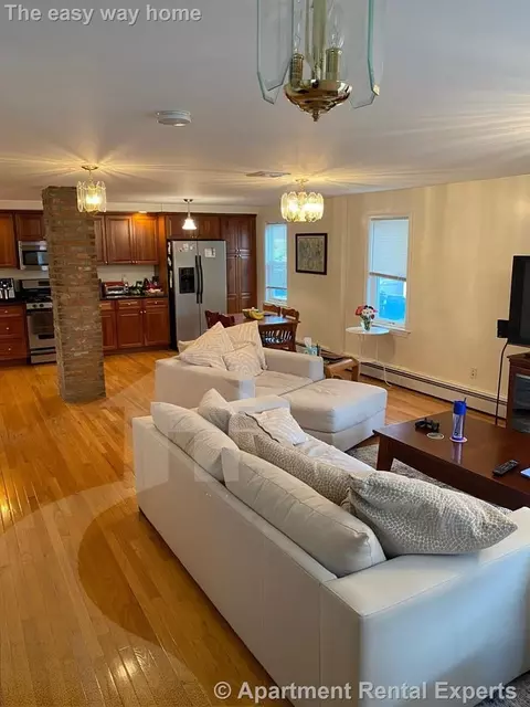 3 Lopez Ave, Cambridge, MA 02141