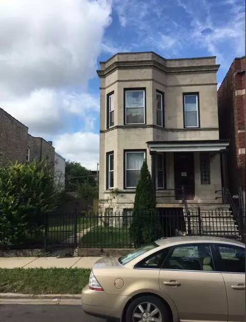 6204 S Indiana Ave #2, Chicago, IL 60637