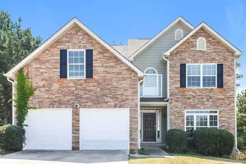 6640 Delaware Bnd, Fairburn, GA 30213