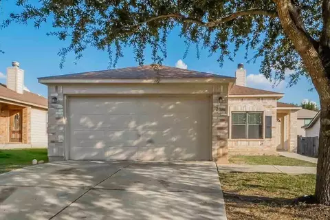 204 Calixto Ct, San Marcos, TX 78666