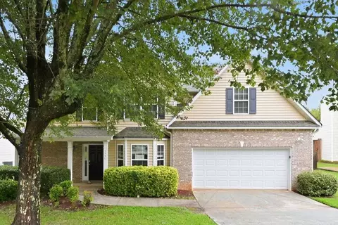 3556 Bridle Brook Dr, Auburn, GA 30011