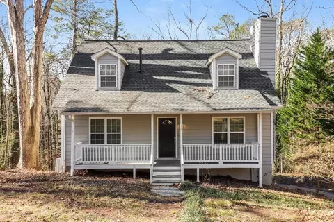 565 Bells Ferry Pl, Acworth, GA 30102