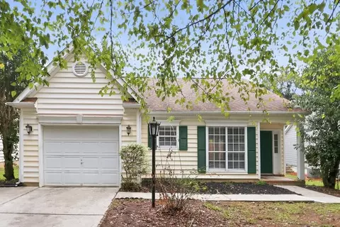 10424 Brawley Ln, Charlotte, NC 28215