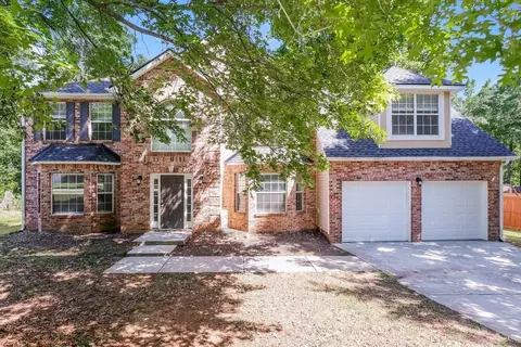 2016 Smithfield Ave, Ellenwood, GA 30294