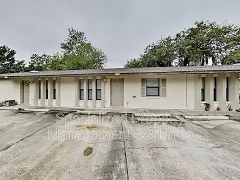32827 Blossom Ln, Leesburg, FL 34788