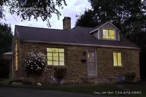 52 S Summit St #2, Ypsilanti, MI 48197