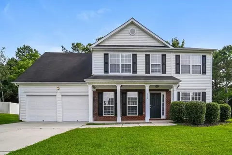 413 Grove Park Dr, Locust Grove, GA 30248