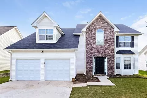 4305 Ward Bluff Dr, Ellenwood, GA 30294