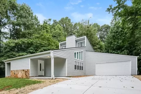 1974 N Landing Way, Marietta, GA 30066
