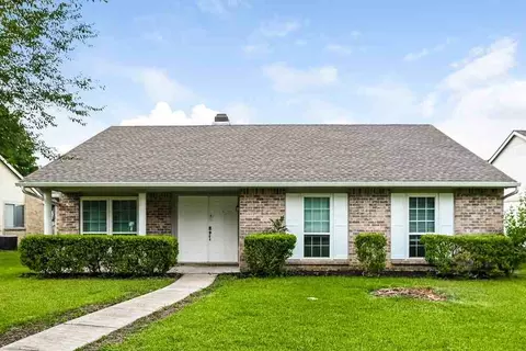 1814 Uvalde St, Mesquite, TX 75150