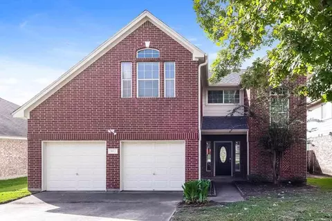 985 Oak Falls Dr, Willis, TX 77378