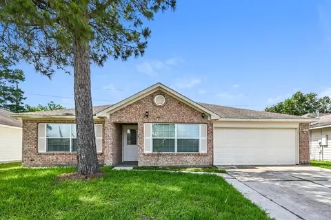 7923 Fall Glen Dr, Houston, TX 77040