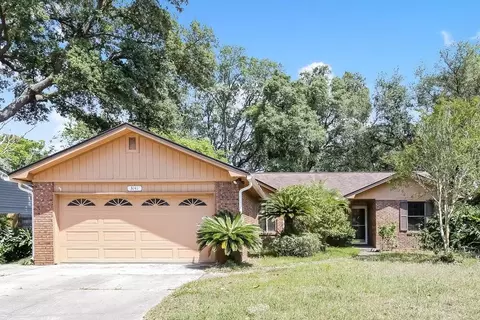3141 Brachenbury Ln, Jacksonville, FL 32225