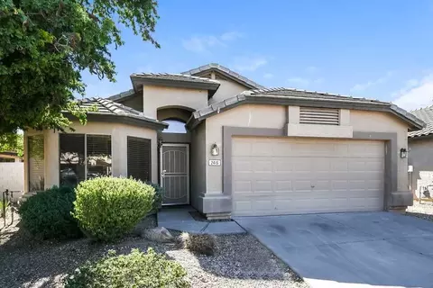 2415 W Blue Sky Dr, Phoenix, AZ 85085