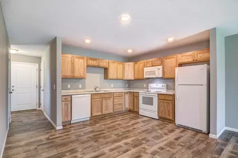 1657 Gunston Dr, New Richmond, WI 54017