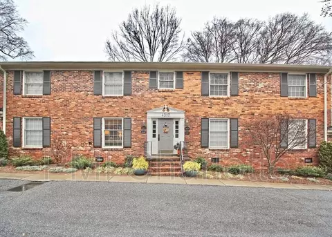 4317 Walker Rd #E, Charlotte, NC 28211