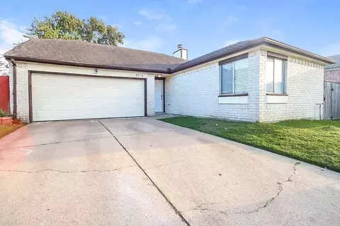8514 Southmeadow Dr, Houston, TX 77071