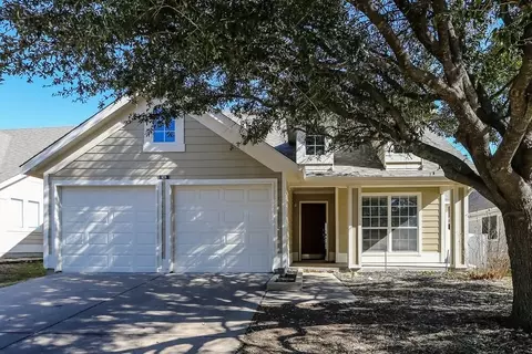 409 Creekview Dr, Anna, TX 75409