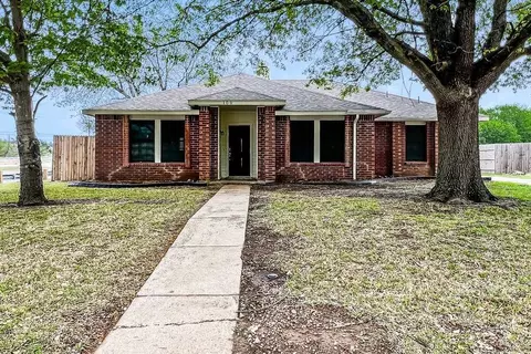 100 Whitewater Trl, Desoto, TX 75115