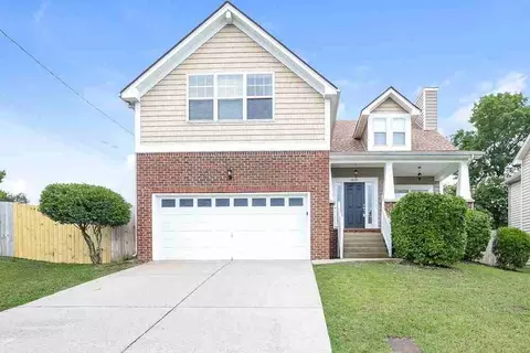 7898 Rainey Dr, Nashville, TN 37013
