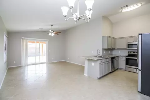 973 E Yuma Ave, Apache Junction, AZ 85119 photo 6