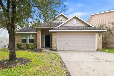 808 Dragonfly Dr, Conroe, TX 77301