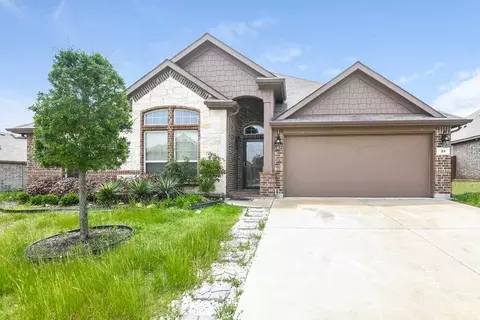 29 Mapleridge Dr, Fort Worth, TX 76134