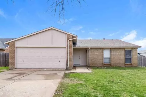 7900 Bermejo Rd, Fort Worth, TX 76112