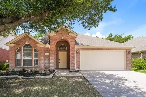 10201 Jessica St, Fort Worth, TX 76244