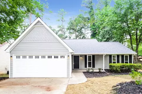 235 Grayland Creek Dr, Lawrenceville, GA 30046