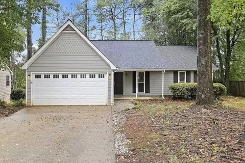 235 Grayland Creek Dr, Lawrenceville, GA 30046
