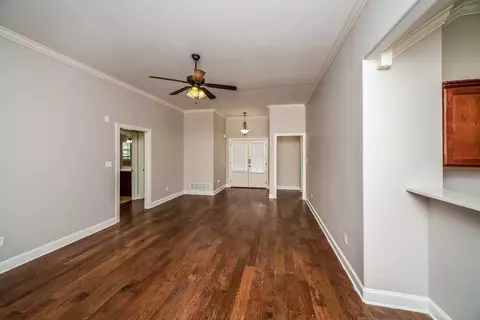1406 Lake Front Dr E, Hernando, MS 38632 photo 4