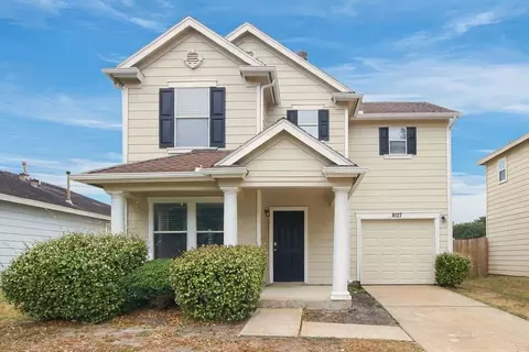 8127 Old Maple Ln, Humble, TX 77338