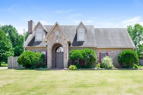 15 Austin Cir, Oakland, TN 38060