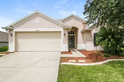 30700 Pga Dr, Sorrento, FL 32776