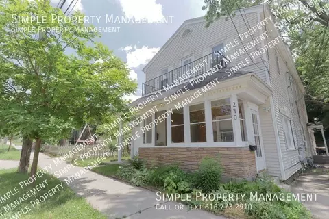 242 Page St NE #2, Grand Rapids, MI 49505