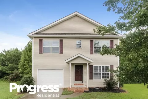 1102 Vine Cliff Ln, Charlotte, NC 28214