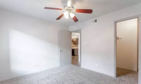 2512 Thomason Cir #2657, Arlington, TX 76006