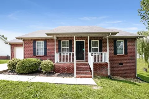 1819 Lucille Ln, Murfreesboro, TN 37129