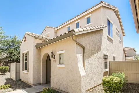 26681 N Babbling Brook Dr, Phoenix, AZ 85083
