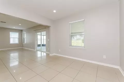 4911 Windbourne Way, Saint Cloud, FL 34772 photo 6