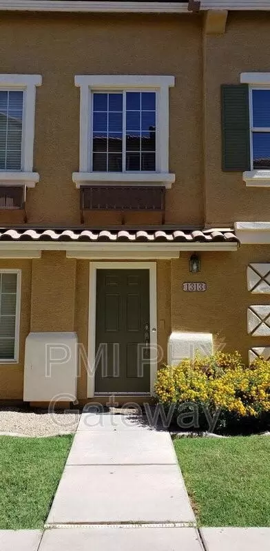 1313 S Sabino Dr, Gilbert, AZ 85296