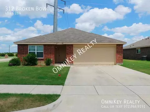 312 Broken Bow, Krum, TX 76249