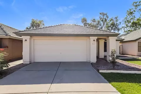 7535 W Sequoia Dr, Glendale, AZ 85308
