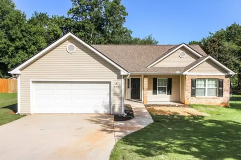 229 Clearwater Dr, Monroe, GA 30655