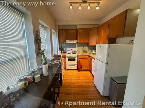 1054 Cambridge St #4F, Cambridge, MA 02141