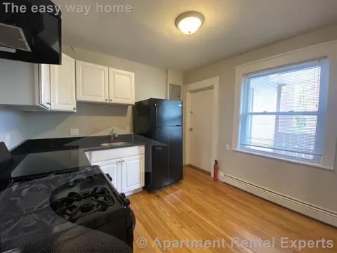 56 Hancock St #3, Cambridge, MA 02139