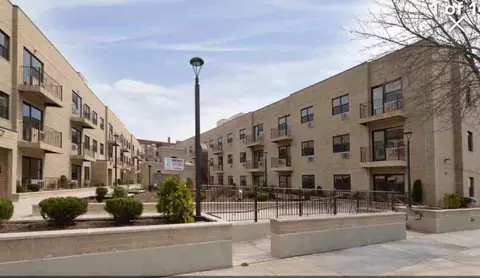 36 Hilton Ave, Hempstead, NY 11550 photo 3